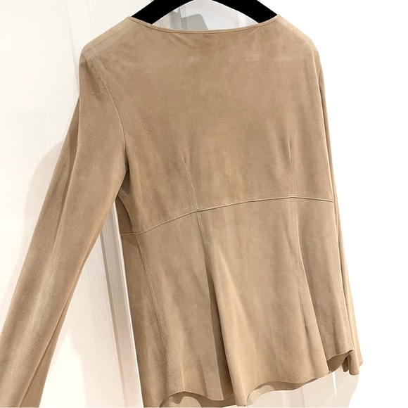 Theory Boho Leather Top with two leather corded bows Size M - Carmel color - Picture 3 of 17